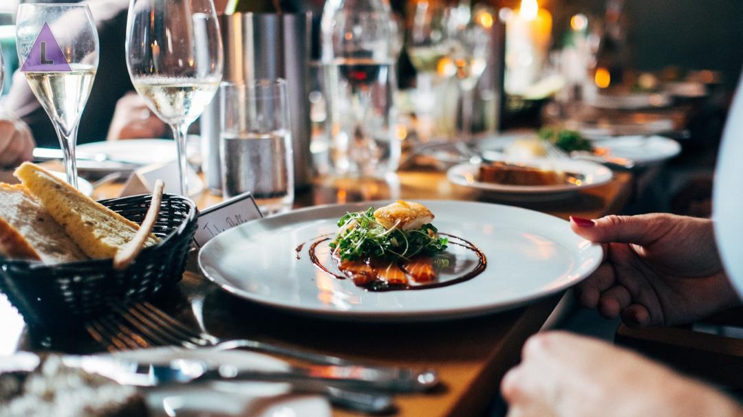 Prikkelvriendelijke dineravond 'Gebarenrestaurant' in Roermond, voor doven, slechthorenden én horend