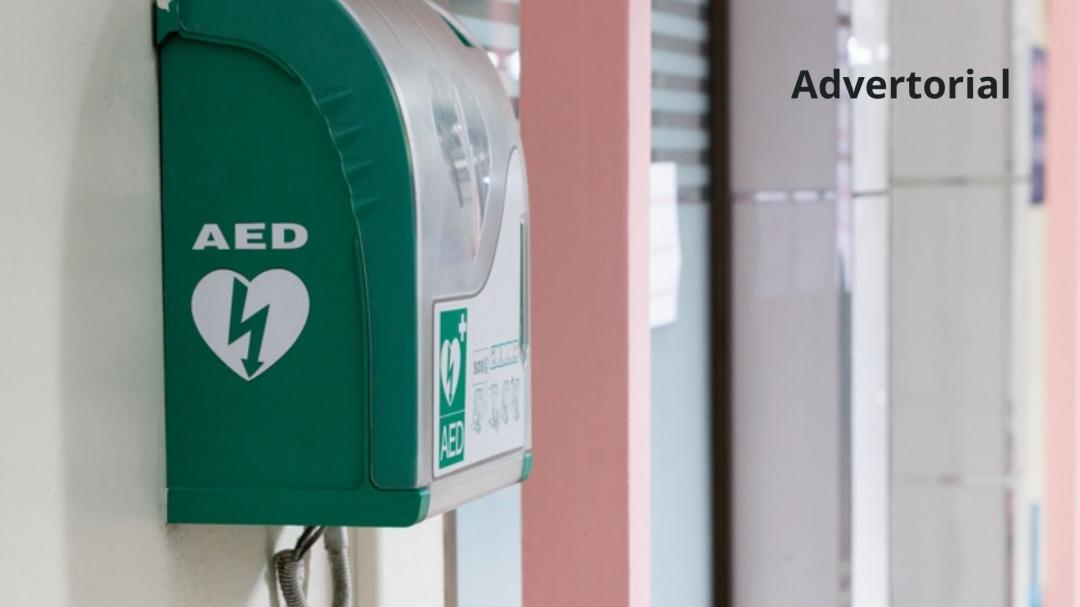 een AED: automatische externe defibrillator een AED: automatische externe defibrillator