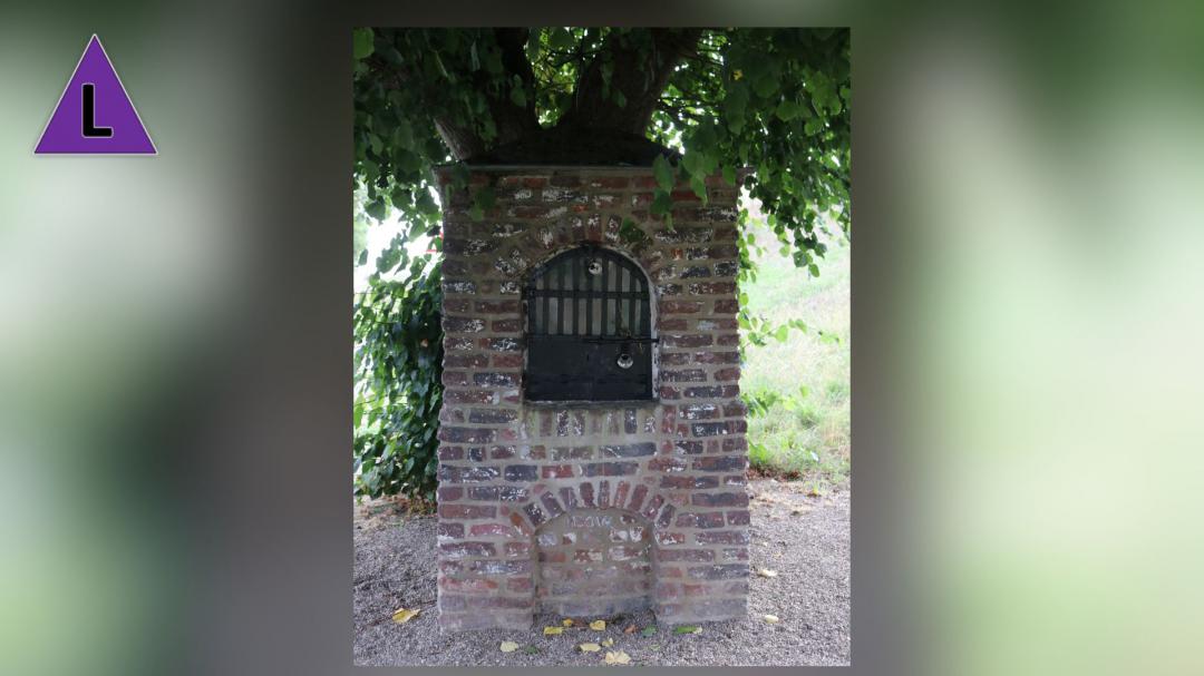 Mollerkapelke bij het Julianakanaal in Maasbracht Mollerkapelke bij het Julianakanaal in Maasbracht