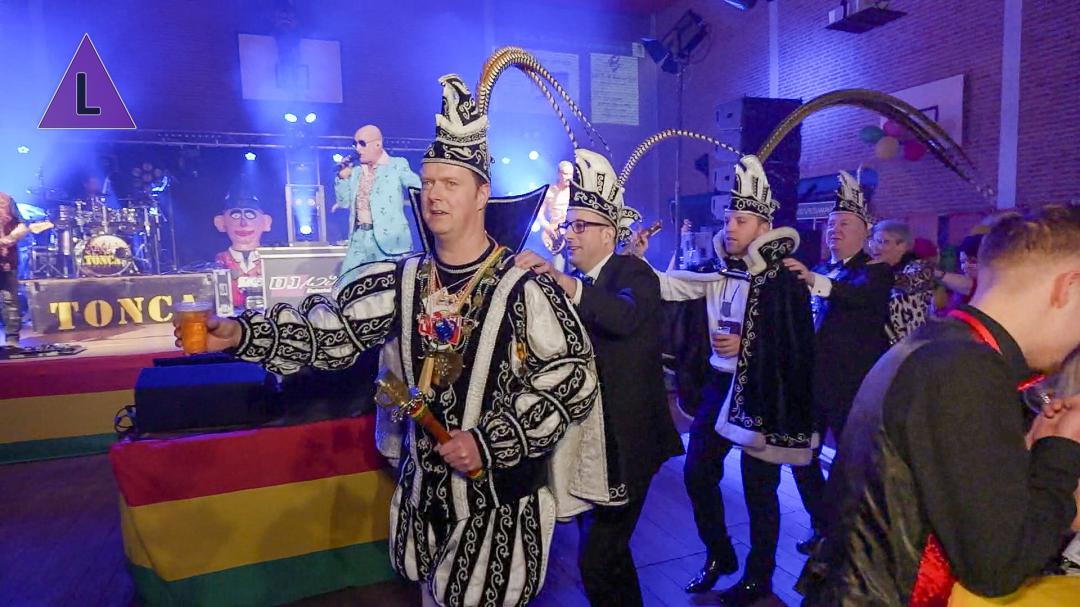 Carnavalskriebels bij het 3x11 jubileum van de Leefhöbbers Stevensweert